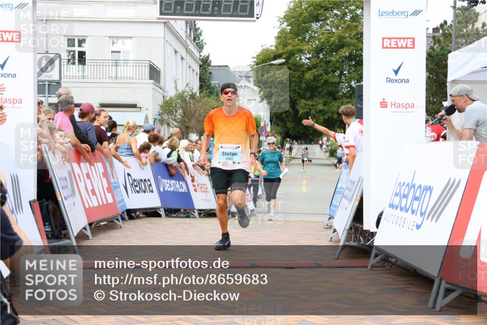 31.08.2025 - 21. Blankeneser Heldenlauf Strokosch-Dieckow http://msf.ph/oto/8659683 31.08.2025 11:46:36 Ziel 4069 meine-sportfotos.de