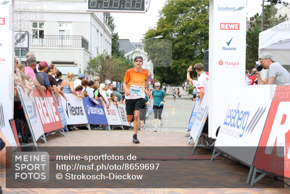 31.08.2025 - 21. Blankeneser Heldenlauf Strokosch-Dieckow http://msf.ph/oto/8659697 31.08.2025 11:46:35 Ziel 4069 meine-sportfotos.de