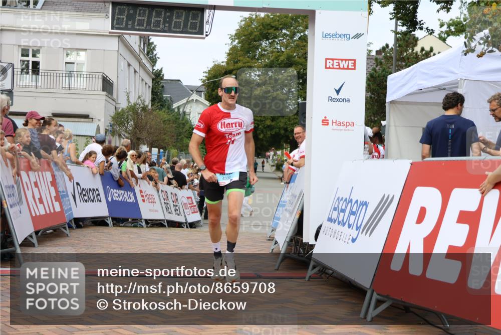 31.08.2025 - 21. Blankeneser Heldenlauf Strokosch-Dieckow http://msf.ph/oto/8659708 31.08.2025 11:46:05 Ziel 4330 meine-sportfotos.de