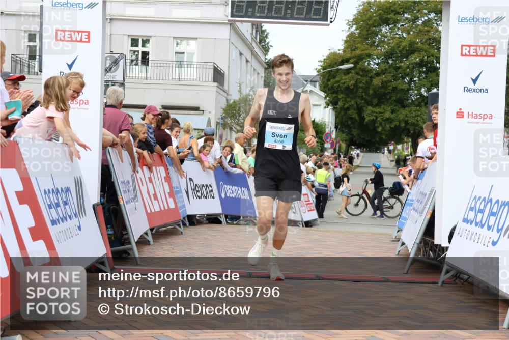 31.08.2025 - 21. Blankeneser Heldenlauf Strokosch-Dieckow http://msf.ph/oto/8659796 31.08.2025 11:42:54 Ziel 4350 meine-sportfotos.de