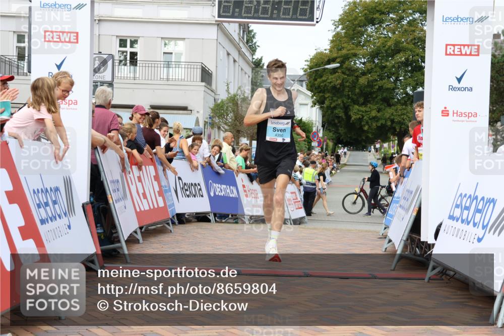 31.08.2025 - 21. Blankeneser Heldenlauf Strokosch-Dieckow http://msf.ph/oto/8659804 31.08.2025 11:42:53 Ziel 4350 meine-sportfotos.de