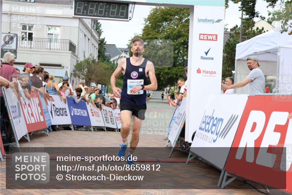 31.08.2025 - 21. Blankeneser Heldenlauf Strokosch-Dieckow http://msf.ph/oto/8659812 31.08.2025 11:42:32 Ziel 4409 meine-sportfotos.de