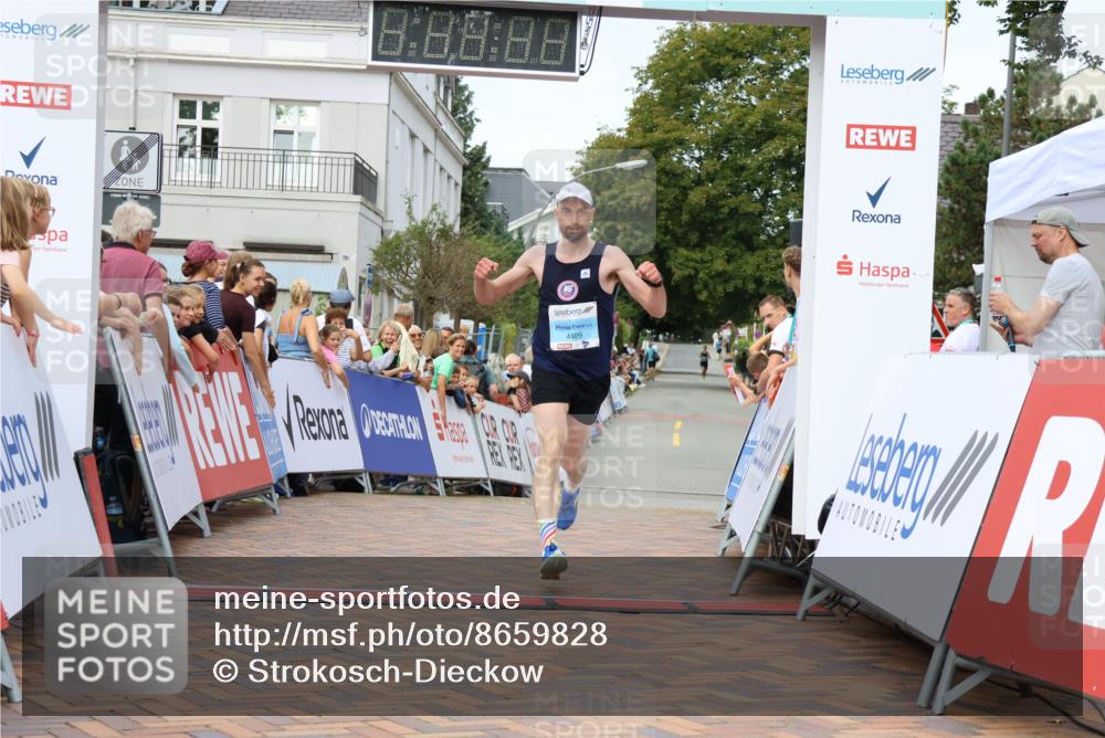 31.08.2025 - 21. Blankeneser Heldenlauf Strokosch-Dieckow http://msf.ph/oto/8659828 31.08.2025 11:42:31 Ziel 4409 meine-sportfotos.de