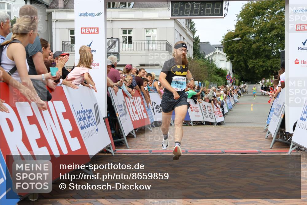 31.08.2025 - 21. Blankeneser Heldenlauf Strokosch-Dieckow http://msf.ph/oto/8659859 31.08.2025 11:41:24 Ziel 4306 meine-sportfotos.de