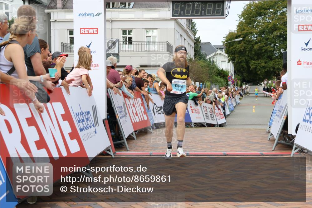 31.08.2025 - 21. Blankeneser Heldenlauf Strokosch-Dieckow http://msf.ph/oto/8659861 31.08.2025 11:41:24 Ziel 4306 meine-sportfotos.de