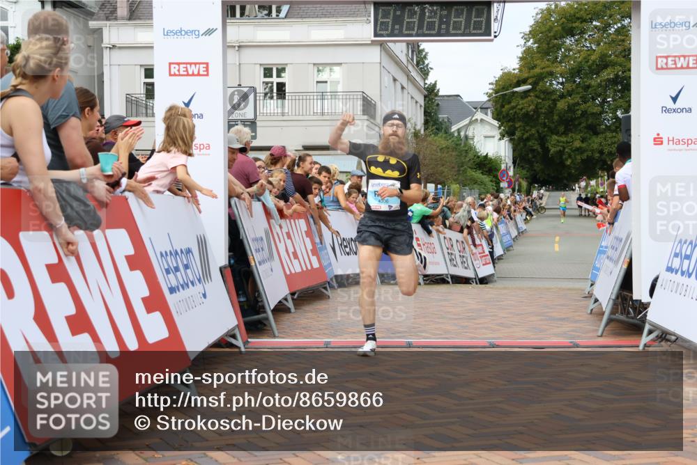 31.08.2025 - 21. Blankeneser Heldenlauf Strokosch-Dieckow http://msf.ph/oto/8659866 31.08.2025 11:41:24 Ziel 4306 meine-sportfotos.de