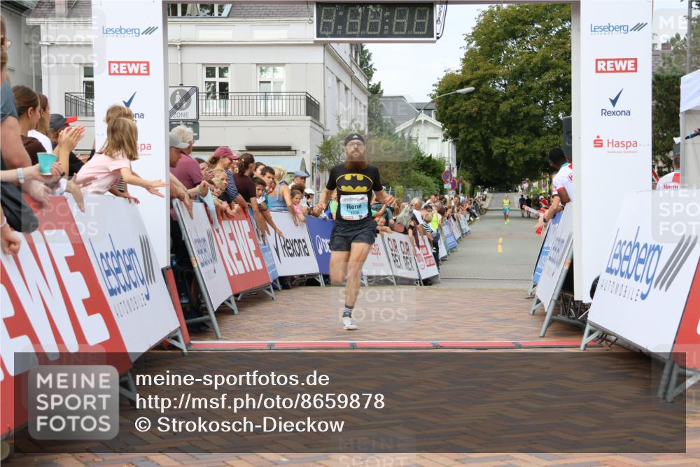 31.08.2025 - 21. Blankeneser Heldenlauf Strokosch-Dieckow http://msf.ph/oto/8659878 31.08.2025 11:41:23 Ziel 4306 meine-sportfotos.de