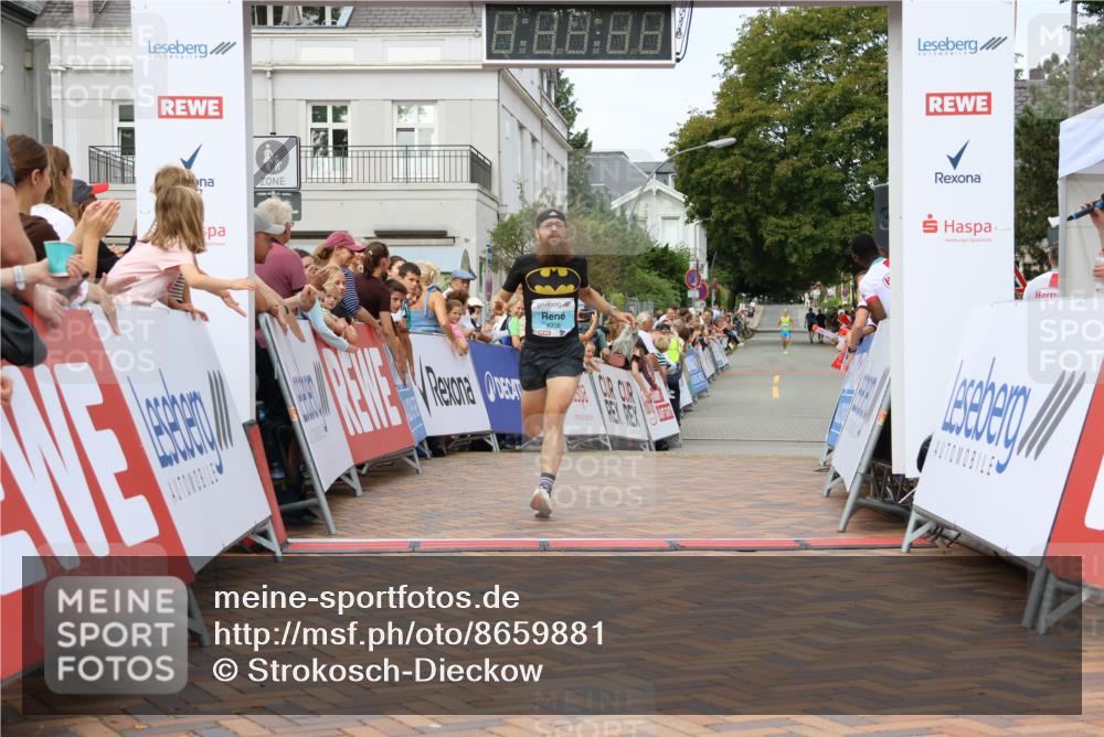 31.08.2025 - 21. Blankeneser Heldenlauf Strokosch-Dieckow http://msf.ph/oto/8659881 31.08.2025 11:41:23 Ziel 4306 meine-sportfotos.de
