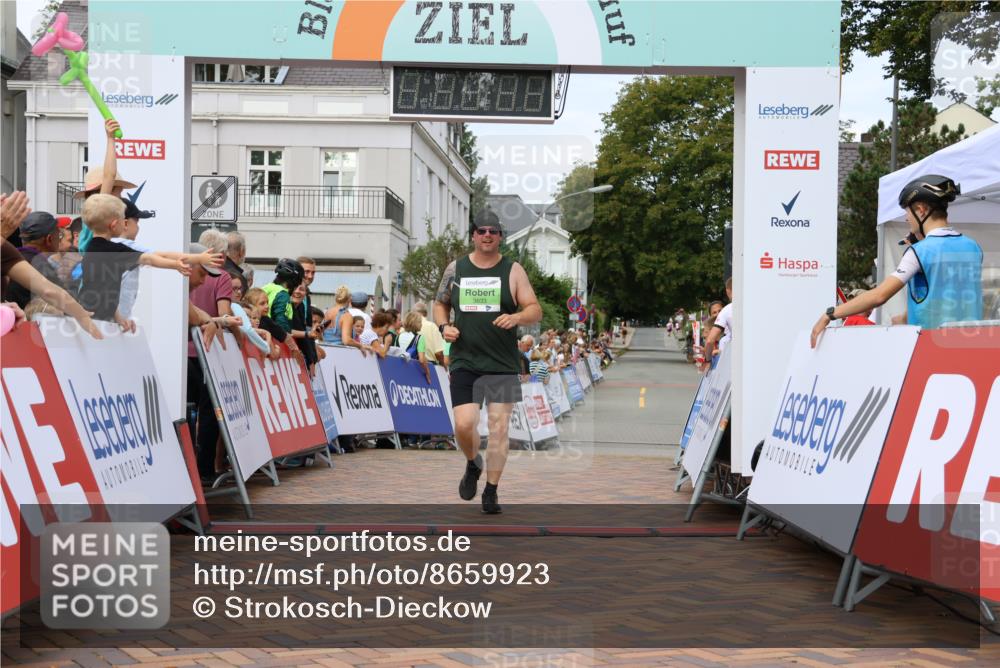31.08.2025 - 21. Blankeneser Heldenlauf Strokosch-Dieckow http://msf.ph/oto/8659923 31.08.2025 11:39:31 Ziel 3633 meine-sportfotos.de