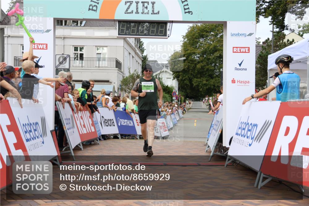 31.08.2025 - 21. Blankeneser Heldenlauf Strokosch-Dieckow http://msf.ph/oto/8659929 31.08.2025 11:39:30 Ziel 3633 meine-sportfotos.de