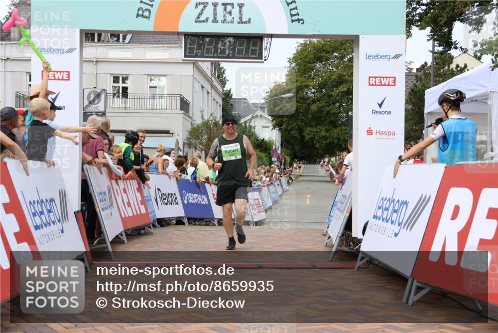 31.08.2025 - 21. Blankeneser Heldenlauf Strokosch-Dieckow http://msf.ph/oto/8659935 31.08.2025 11:39:30 Ziel 3633 meine-sportfotos.de