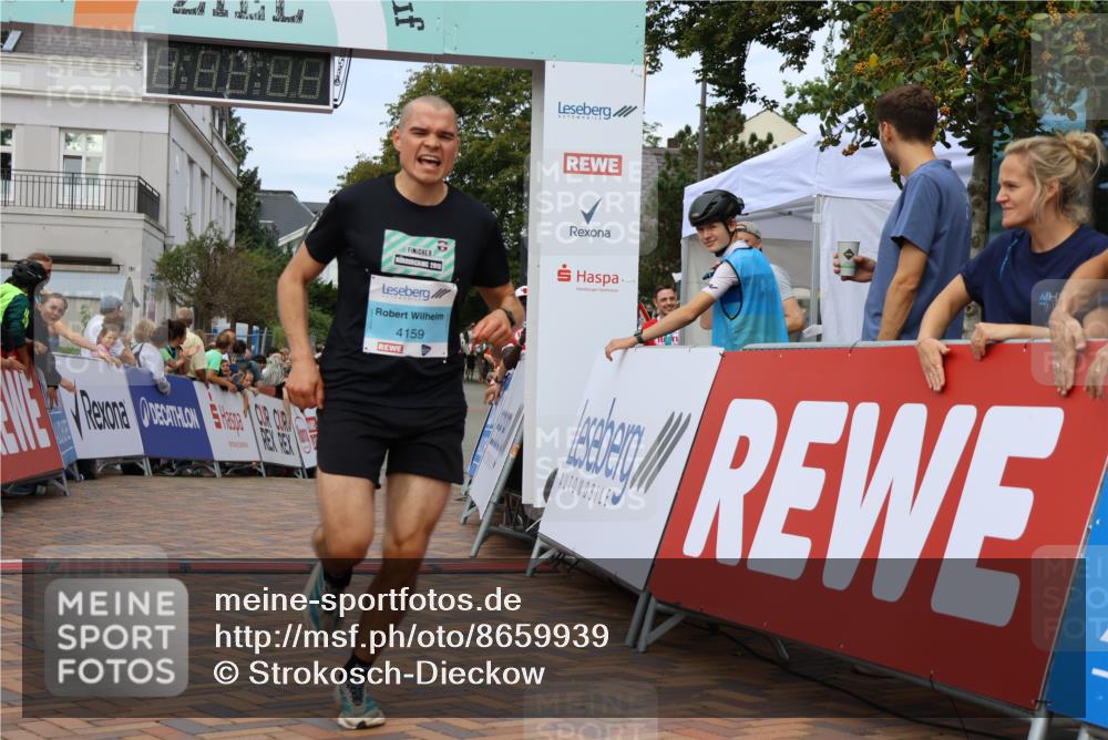 31.08.2025 - 21. Blankeneser Heldenlauf Strokosch-Dieckow http://msf.ph/oto/8659939 31.08.2025 11:39:12 Ziel 4159 meine-sportfotos.de