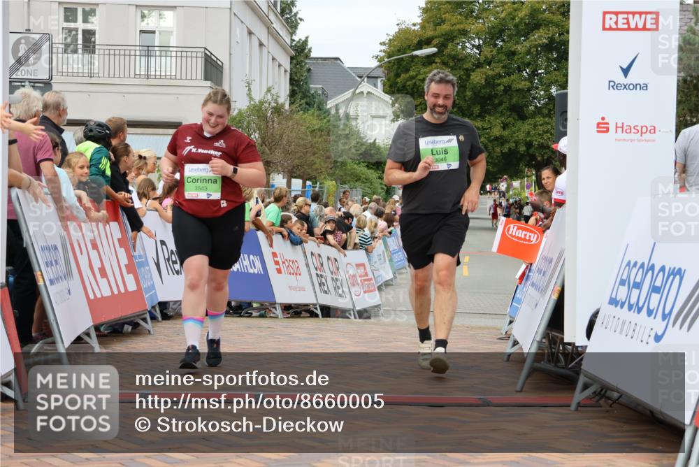 31.08.2025 - 21. Blankeneser Heldenlauf Strokosch-Dieckow http://msf.ph/oto/8660005 31.08.2025 11:38:07 Ziel 3046, 3543 meine-sportfotos.de