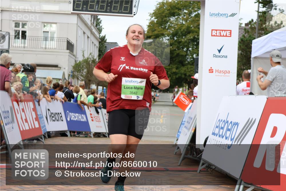 31.08.2025 - 21. Blankeneser Heldenlauf Strokosch-Dieckow http://msf.ph/oto/8660010 31.08.2025 11:36:23 Ziel 3542 meine-sportfotos.de