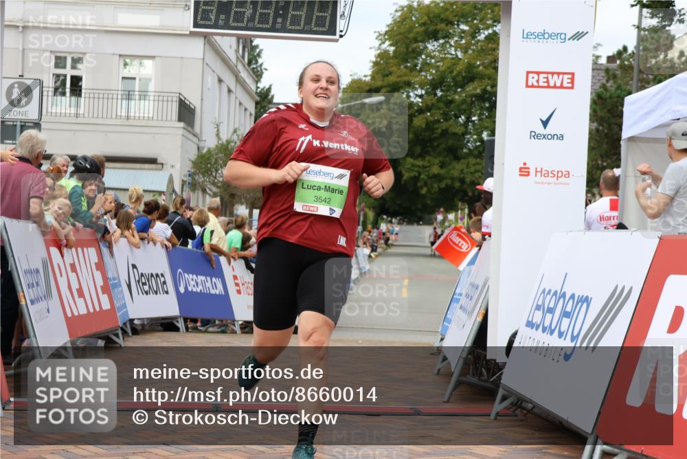 31.08.2025 - 21. Blankeneser Heldenlauf Strokosch-Dieckow http://msf.ph/oto/8660014 31.08.2025 11:36:23 Ziel 3542 meine-sportfotos.de