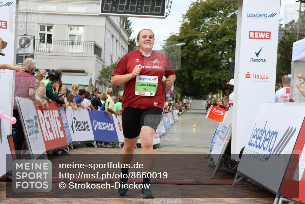 31.08.2025 - 21. Blankeneser Heldenlauf Strokosch-Dieckow http://msf.ph/oto/8660019 31.08.2025 11:36:23 Ziel 3542 meine-sportfotos.de