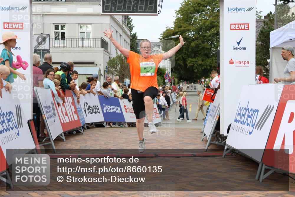 31.08.2025 - 21. Blankeneser Heldenlauf Strokosch-Dieckow http://msf.ph/oto/8660135 31.08.2025 11:34:46 Ziel 3463 meine-sportfotos.de