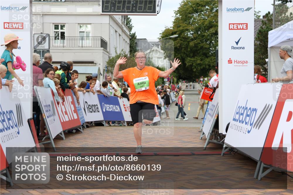 31.08.2025 - 21. Blankeneser Heldenlauf Strokosch-Dieckow http://msf.ph/oto/8660139 31.08.2025 11:34:45 Ziel 3463 meine-sportfotos.de