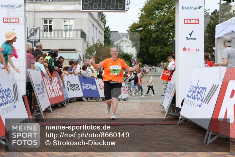31.08.2025 - 21. Blankeneser Heldenlauf Strokosch-Dieckow http://msf.ph/oto/8660149 31.08.2025 11:34:45 Ziel 3463 meine-sportfotos.de