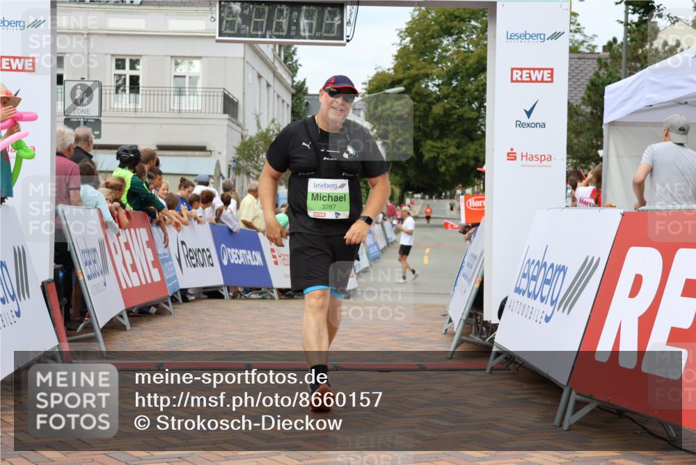 31.08.2025 - 21. Blankeneser Heldenlauf Strokosch-Dieckow http://msf.ph/oto/8660157 31.08.2025 11:34:15 Ziel 3287 meine-sportfotos.de