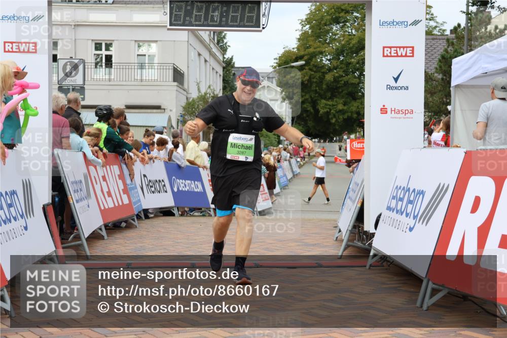31.08.2025 - 21. Blankeneser Heldenlauf Strokosch-Dieckow http://msf.ph/oto/8660167 31.08.2025 11:34:15 Ziel 3287 meine-sportfotos.de