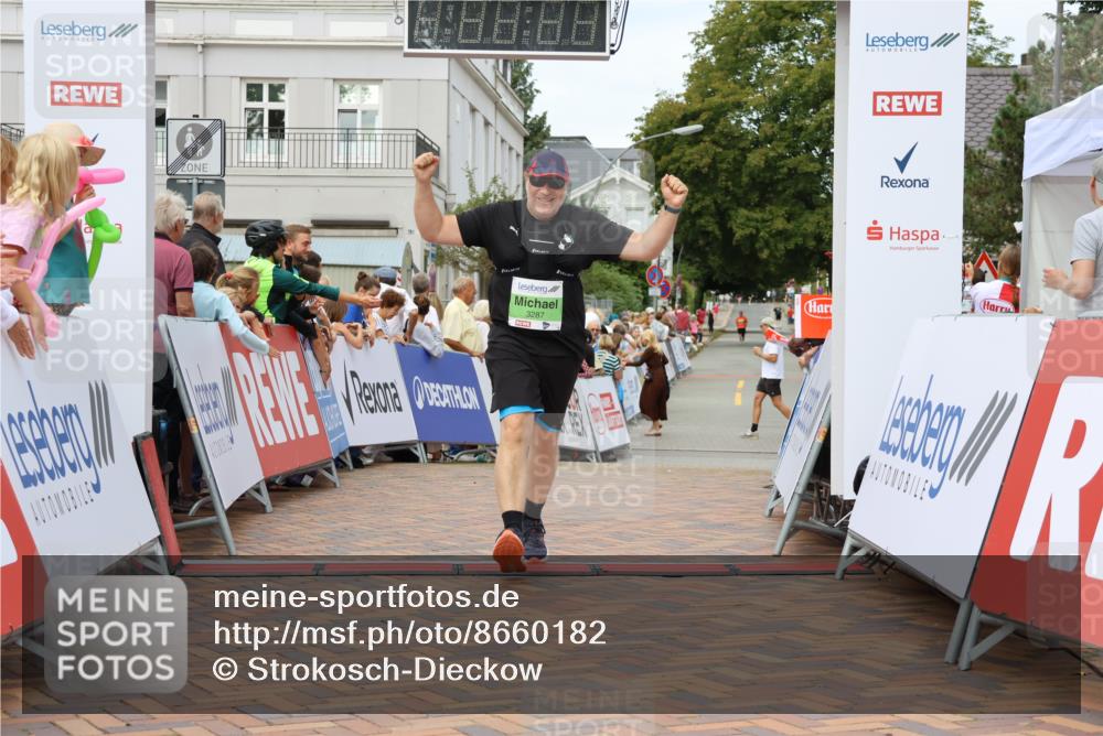 31.08.2025 - 21. Blankeneser Heldenlauf Strokosch-Dieckow http://msf.ph/oto/8660182 31.08.2025 11:34:14 Ziel 3287 meine-sportfotos.de