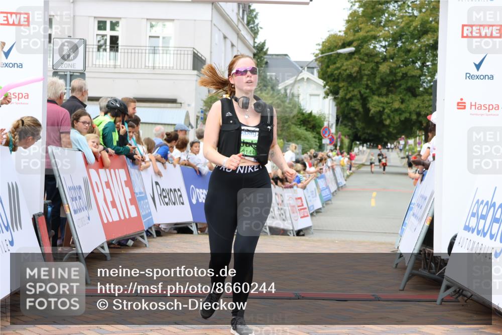 31.08.2025 - 21. Blankeneser Heldenlauf Strokosch-Dieckow http://msf.ph/oto/8660244 31.08.2025 11:33:26 Ziel 3144, 3459 meine-sportfotos.de