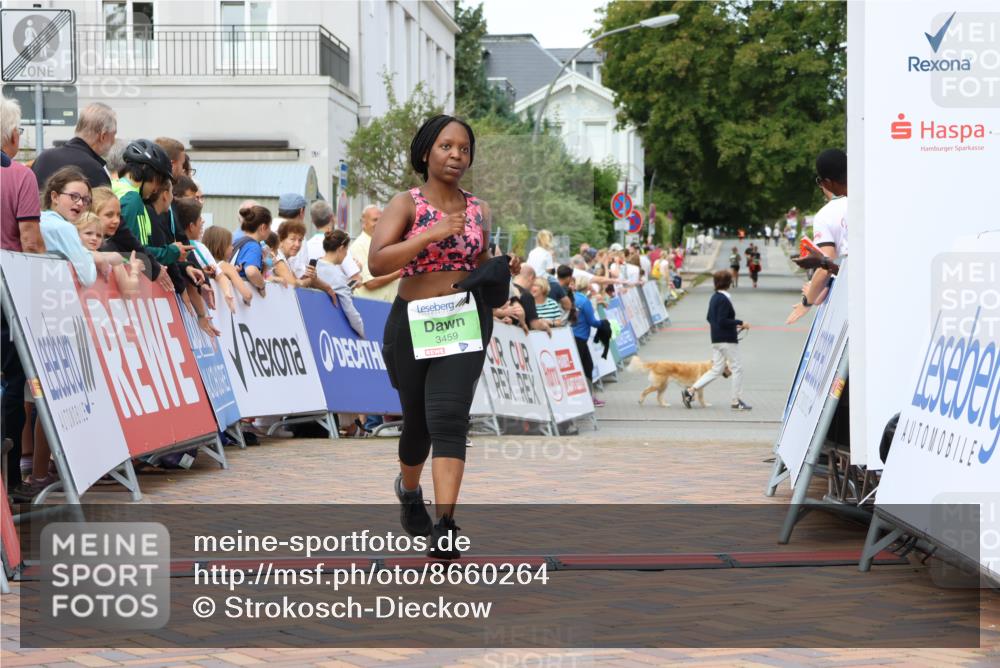 31.08.2025 - 21. Blankeneser Heldenlauf Strokosch-Dieckow http://msf.ph/oto/8660264 31.08.2025 11:33:22 Ziel 3047, 3144, 3459 meine-sportfotos.de