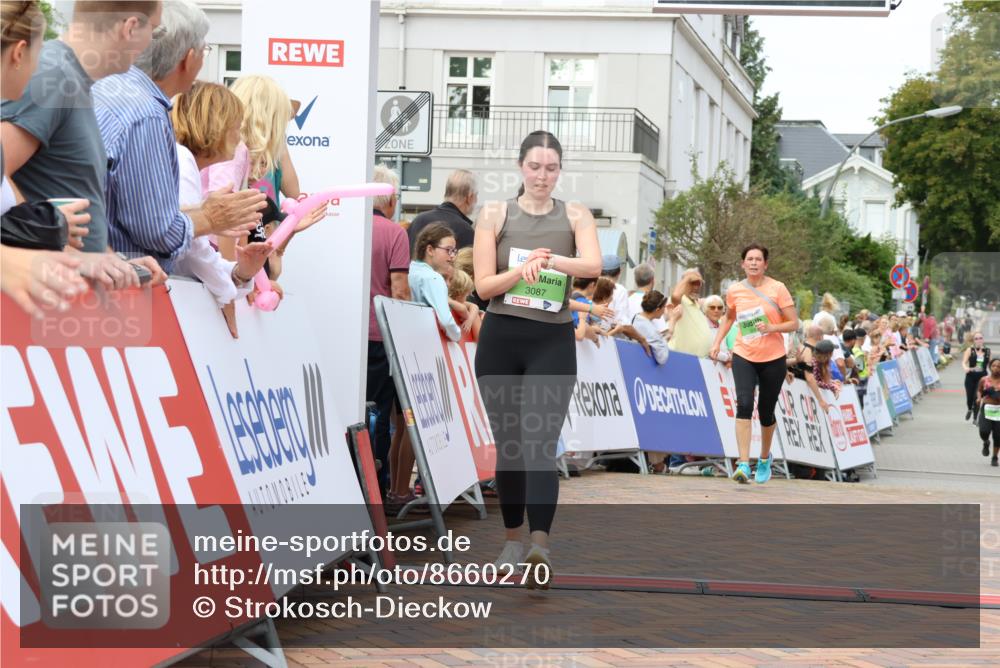 31.08.2025 - 21. Blankeneser Heldenlauf Strokosch-Dieckow http://msf.ph/oto/8660270 31.08.2025 11:33:13 Ziel 3047, 3087 meine-sportfotos.de