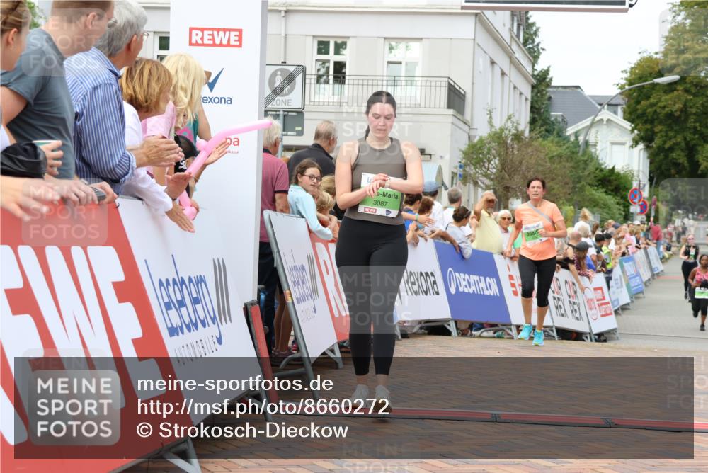 31.08.2025 - 21. Blankeneser Heldenlauf Strokosch-Dieckow http://msf.ph/oto/8660272 31.08.2025 11:33:13 Ziel 3047, 3087 meine-sportfotos.de