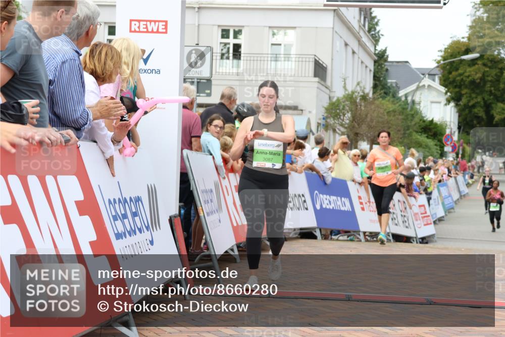 31.08.2025 - 21. Blankeneser Heldenlauf Strokosch-Dieckow http://msf.ph/oto/8660280 31.08.2025 11:33:12 Ziel 3047, 3087 meine-sportfotos.de