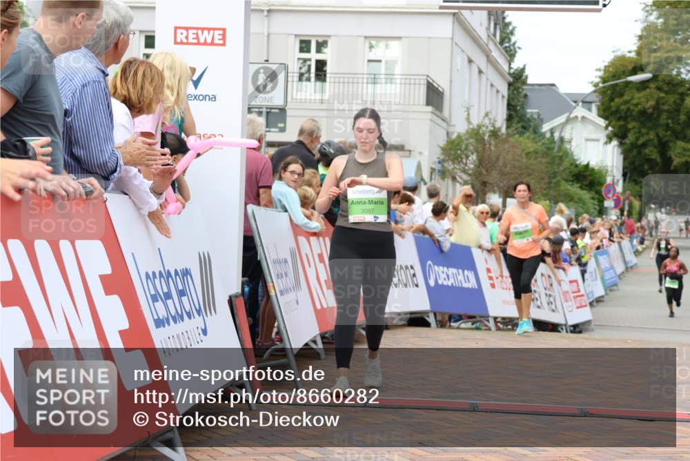 31.08.2025 - 21. Blankeneser Heldenlauf Strokosch-Dieckow http://msf.ph/oto/8660282 31.08.2025 11:33:12 Ziel 3047, 3087 meine-sportfotos.de