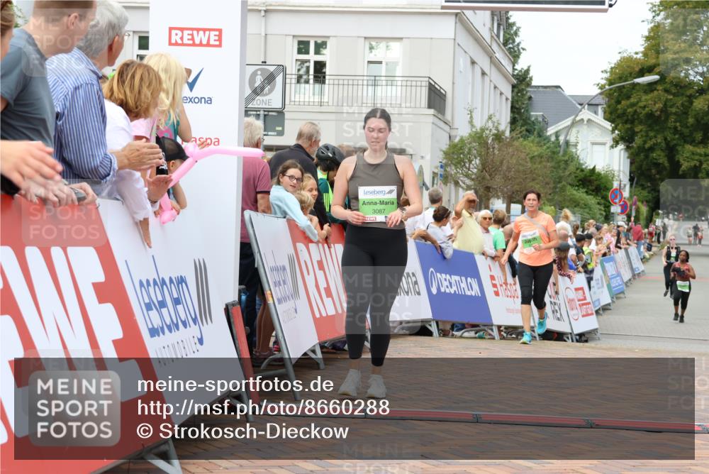 31.08.2025 - 21. Blankeneser Heldenlauf Strokosch-Dieckow http://msf.ph/oto/8660288 31.08.2025 11:33:12 Ziel 3047, 3087 meine-sportfotos.de
