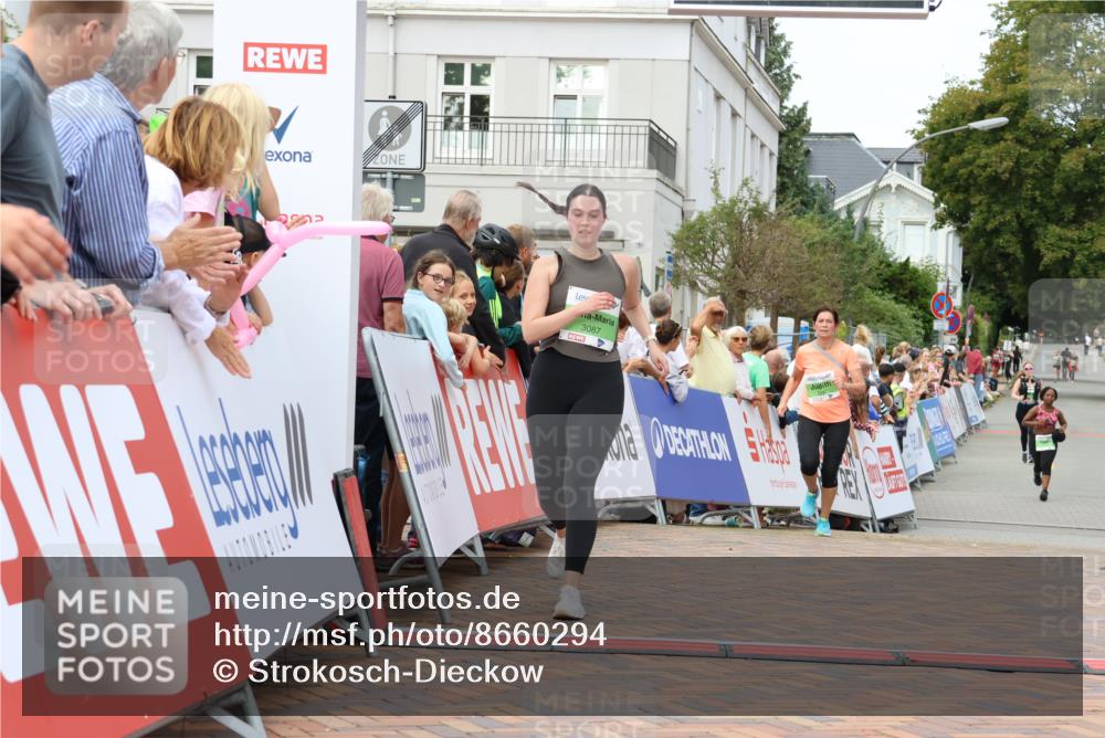 31.08.2025 - 21. Blankeneser Heldenlauf Strokosch-Dieckow http://msf.ph/oto/8660294 31.08.2025 11:33:12 Ziel 3047, 3087 meine-sportfotos.de