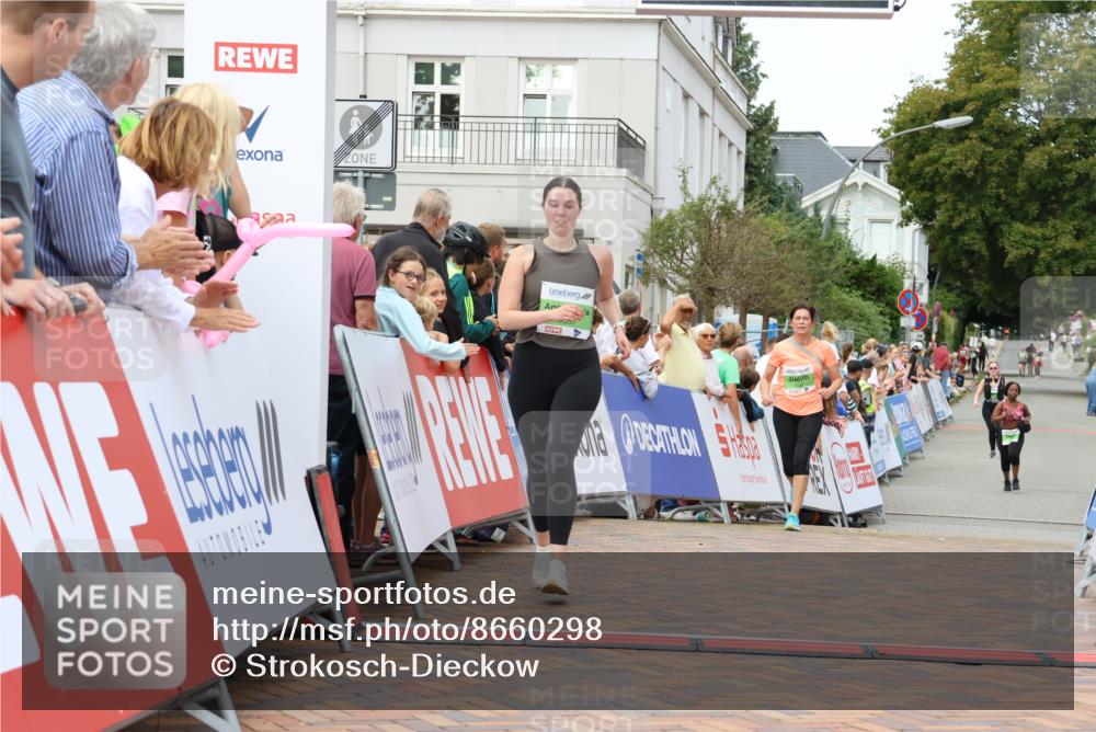 31.08.2025 - 21. Blankeneser Heldenlauf Strokosch-Dieckow http://msf.ph/oto/8660298 31.08.2025 11:33:12 Ziel 3047, 3087 meine-sportfotos.de