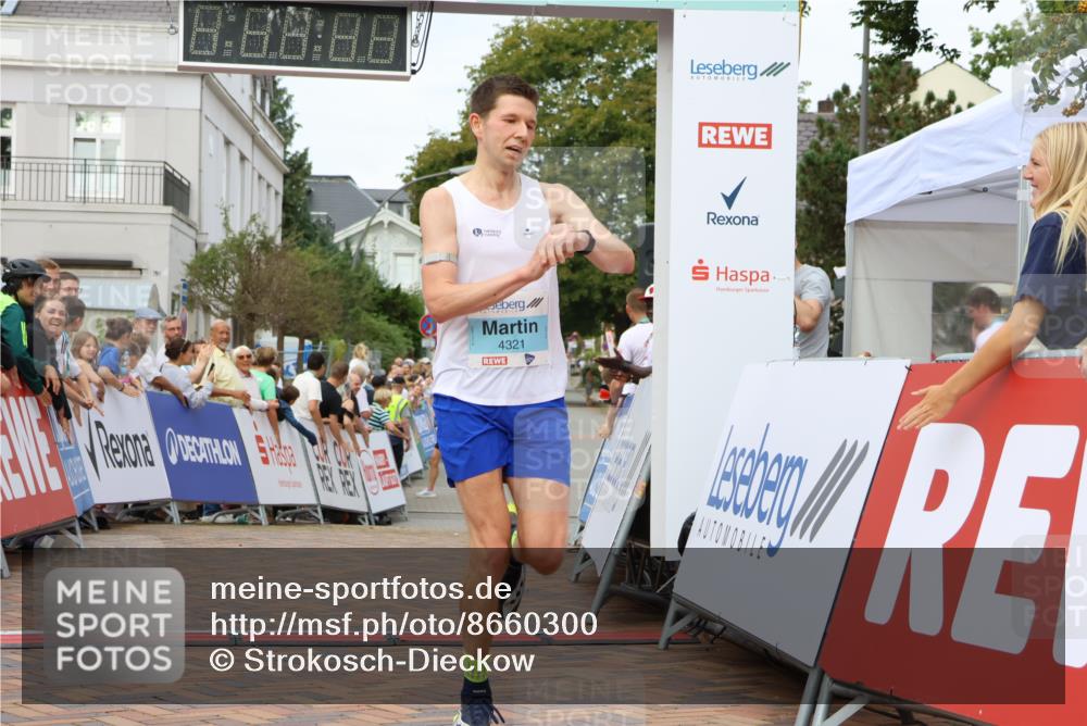 31.08.2025 - 21. Blankeneser Heldenlauf Strokosch-Dieckow http://msf.ph/oto/8660300 31.08.2025 11:32:54 Ziel 4321 meine-sportfotos.de