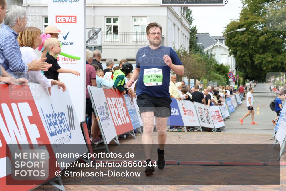 31.08.2025 - 21. Blankeneser Heldenlauf Strokosch-Dieckow http://msf.ph/oto/8660344 31.08.2025 11:31:58 Ziel 3286 meine-sportfotos.de