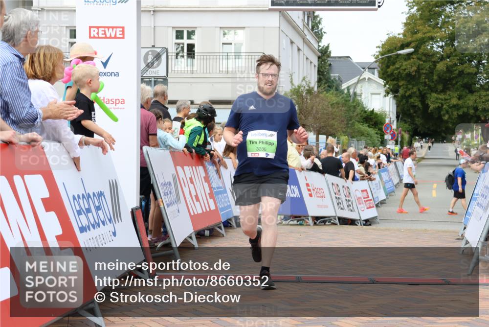 31.08.2025 - 21. Blankeneser Heldenlauf Strokosch-Dieckow http://msf.ph/oto/8660352 31.08.2025 11:31:58 Ziel 3286 meine-sportfotos.de