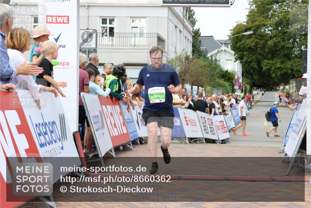 31.08.2025 - 21. Blankeneser Heldenlauf Strokosch-Dieckow http://msf.ph/oto/8660362 31.08.2025 11:31:58 Ziel 3286 meine-sportfotos.de