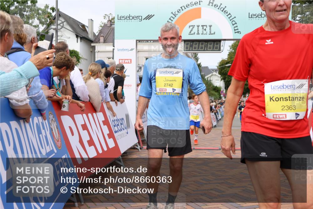 31.08.2025 - 21. Blankeneser Heldenlauf Strokosch-Dieckow http://msf.ph/oto/8660363 31.08.2025 10:25:36 Ziel 2410, 2411, 2742, 2475, 2363, 2397, 2726 meine-sportfotos.de