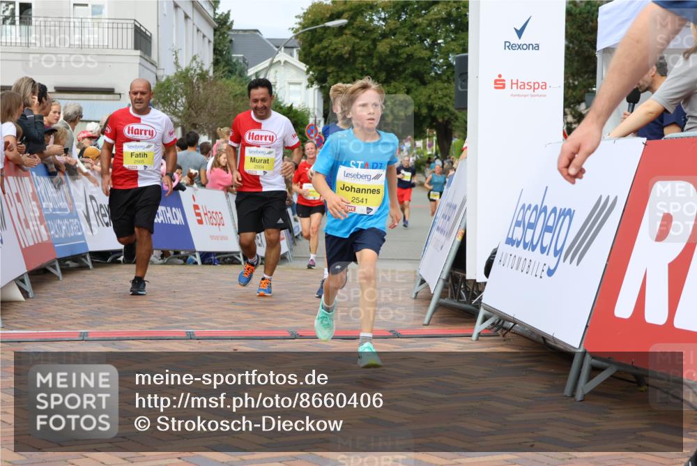 31.08.2025 - 21. Blankeneser Heldenlauf Strokosch-Dieckow http://msf.ph/oto/8660406 31.08.2025 10:25:26 Ziel 2541, 2636, 2363, 2367, 2505, 2504 meine-sportfotos.de