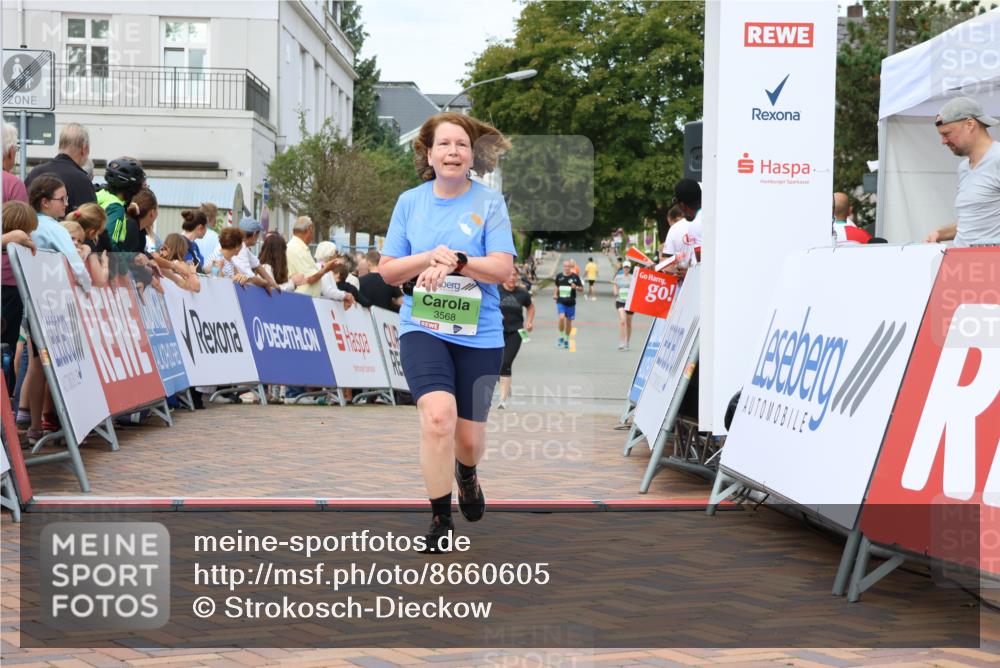 31.08.2025 - 21. Blankeneser Heldenlauf Strokosch-Dieckow http://msf.ph/oto/8660605 31.08.2025 11:30:20 Ziel 3568 meine-sportfotos.de