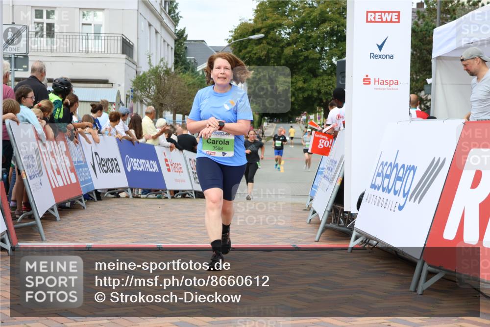 31.08.2025 - 21. Blankeneser Heldenlauf Strokosch-Dieckow http://msf.ph/oto/8660612 31.08.2025 11:30:20 Ziel 3568 meine-sportfotos.de