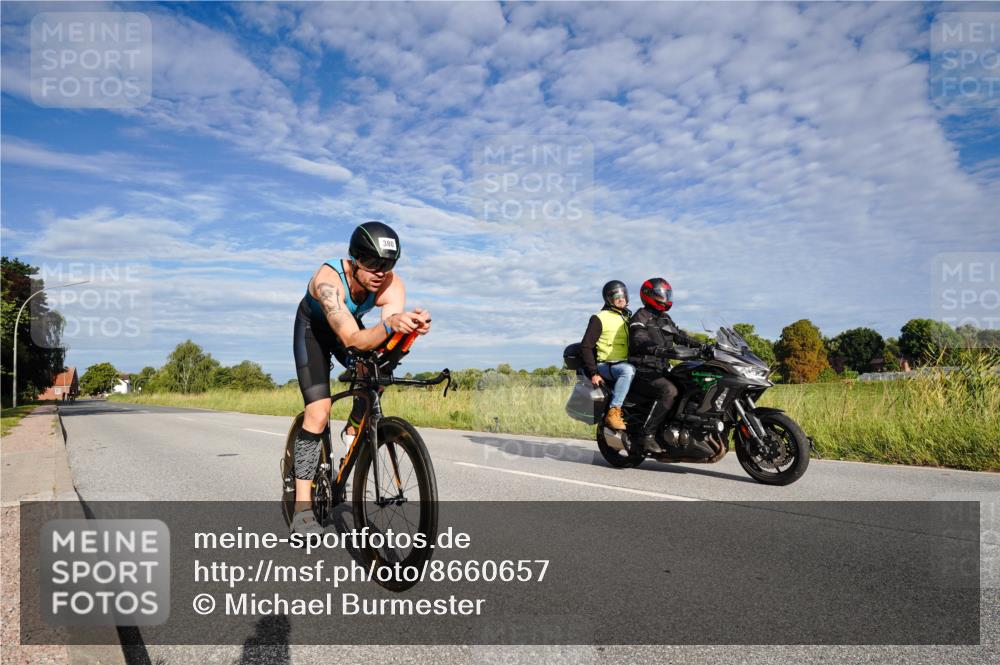 31.08.2025 - Elbe Triathlon Hamburg Michael Burmester http://msf.ph/oto/8660657 31.08.2025 08:50:19 Radfahren 190, 205, 380 meine-sportfotos.de