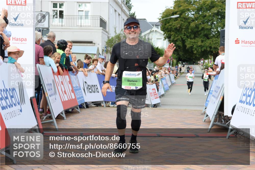 31.08.2025 - 21. Blankeneser Heldenlauf Strokosch-Dieckow http://msf.ph/oto/8660755 31.08.2025 11:29:55 Ziel 3703 meine-sportfotos.de