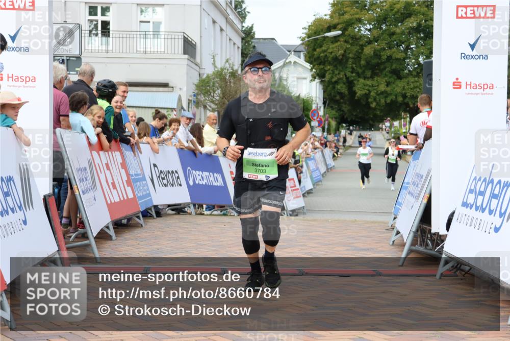 31.08.2025 - 21. Blankeneser Heldenlauf Strokosch-Dieckow http://msf.ph/oto/8660784 31.08.2025 11:29:55 Ziel 3703 meine-sportfotos.de