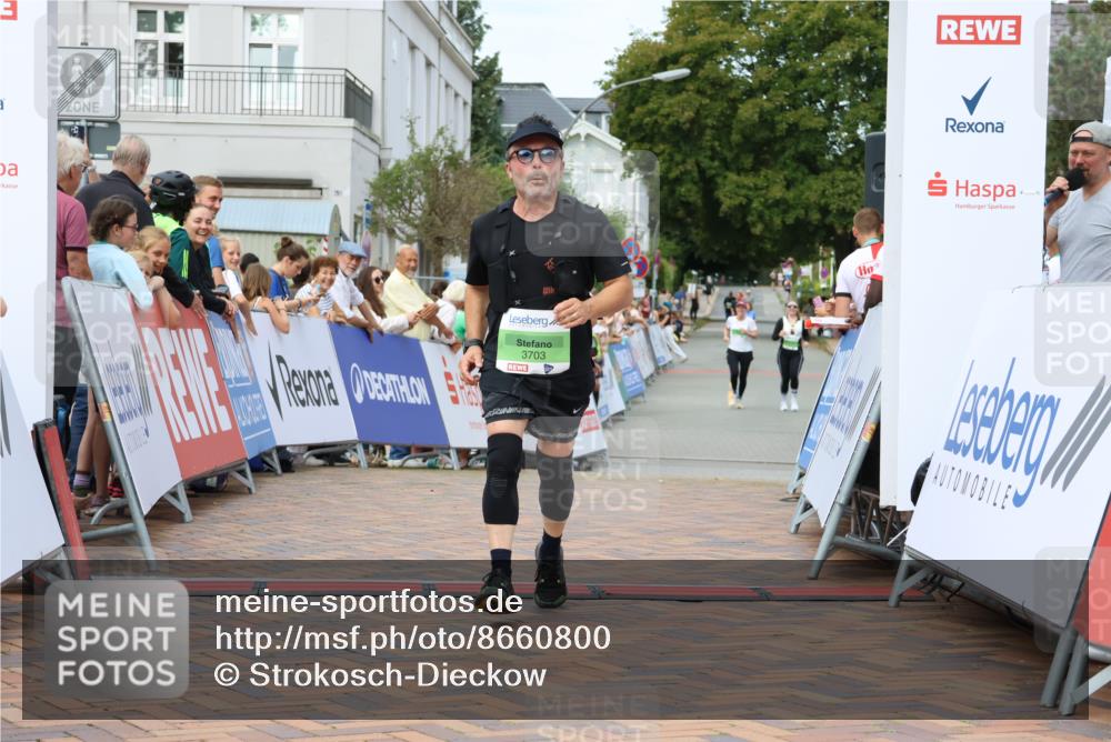 31.08.2025 - 21. Blankeneser Heldenlauf Strokosch-Dieckow http://msf.ph/oto/8660800 31.08.2025 11:29:54 Ziel 3703 meine-sportfotos.de