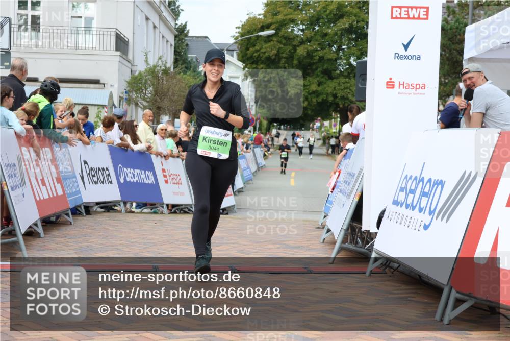 31.08.2025 - 21. Blankeneser Heldenlauf Strokosch-Dieckow http://msf.ph/oto/8660848 31.08.2025 11:29:37 Ziel 3044 meine-sportfotos.de