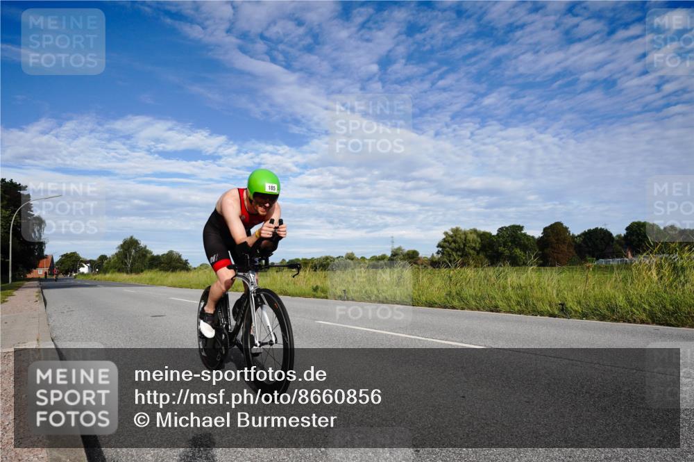 31.08.2025 - Elbe Triathlon Hamburg Michael Burmester http://msf.ph/oto/8660856 31.08.2025 08:57:18 Radfahren 185, 193, 246, 309, 348 meine-sportfotos.de