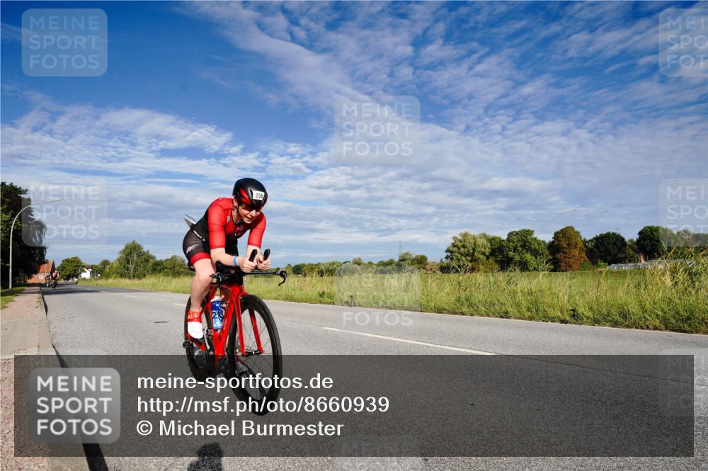 31.08.2025 - Elbe Triathlon Hamburg Michael Burmester http://msf.ph/oto/8660939 31.08.2025 08:59:12 Radfahren 175, 258, 282, 357 meine-sportfotos.de